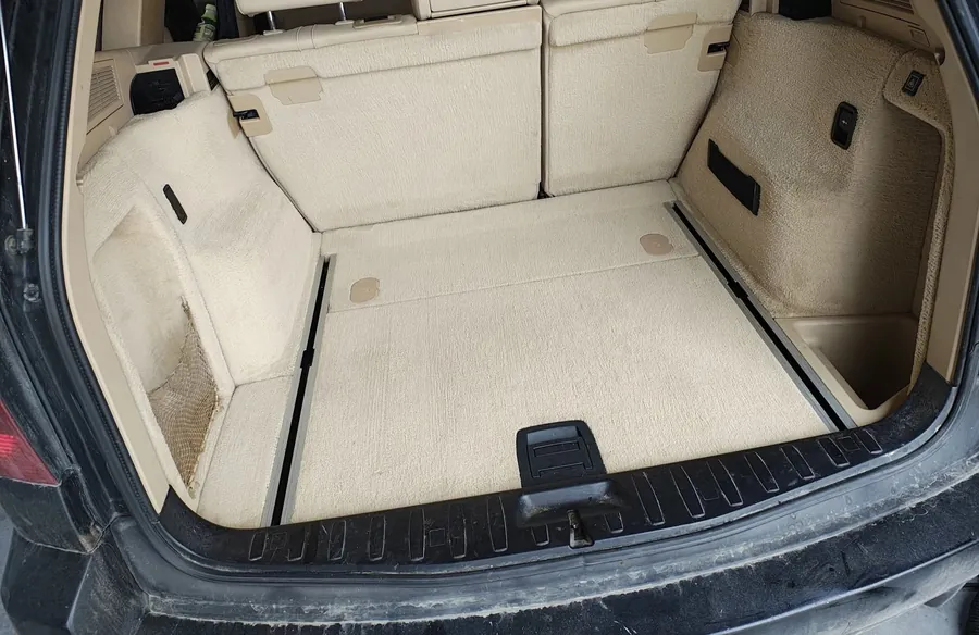 Același interior curat și îngrijit, după detailing